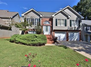 411 Fountainmist Trl, Lawrenceville, GA 30043