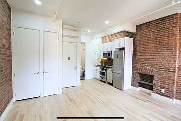 Rented by Bruma Realty LLC