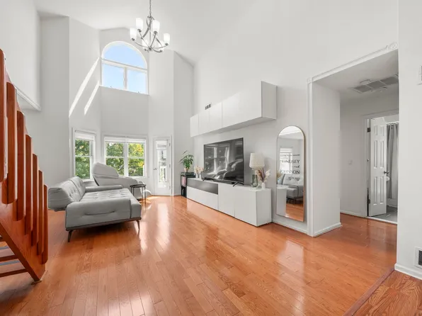 4501 Bergenwood Ave APT 9, North Bergen, NJ 07047