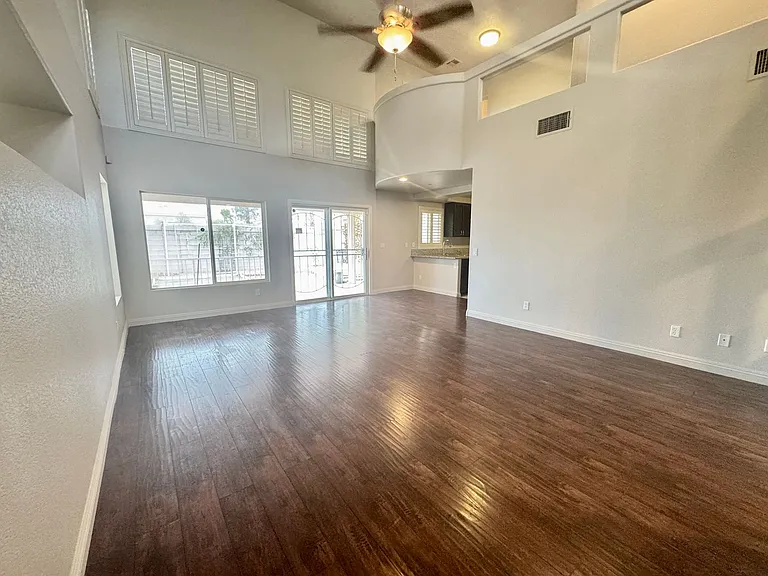 9783 Ocotillo Falls Ave — Photo 4