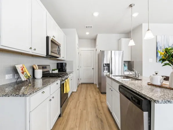 17205 Leafroller Dr #B, Pflugerville, TX 78660