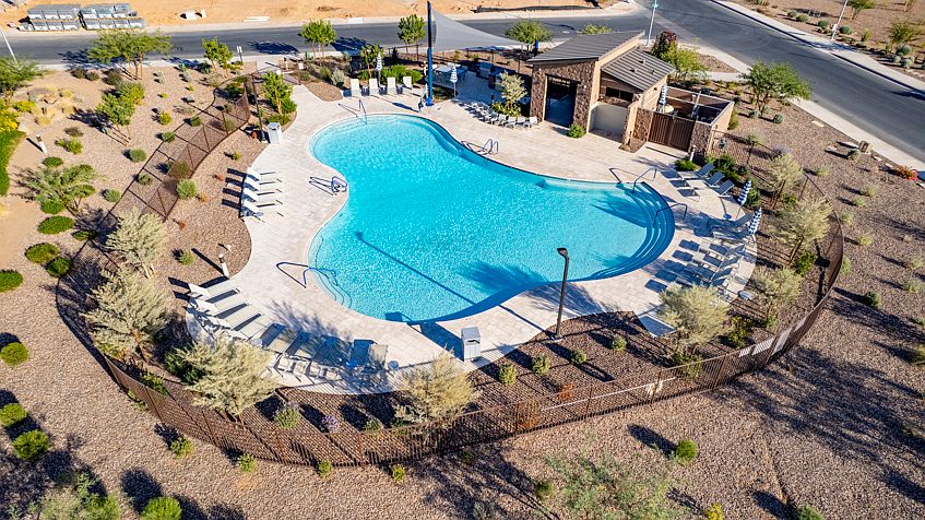 ERMOGENE MIRAGLIA（エルモジェネ　ミラジリア） ERMOGENE MIRAGLIA（エルモジェネ ミラジリア）