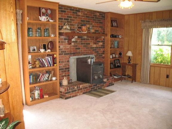 2nd image of 163 Pine Dr