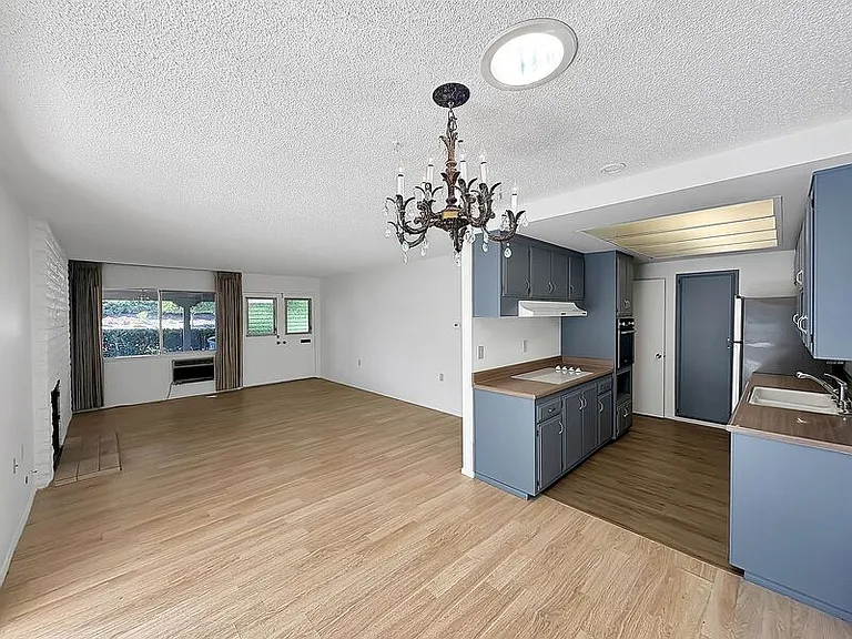 16737 Meandro Dr — Photo 3