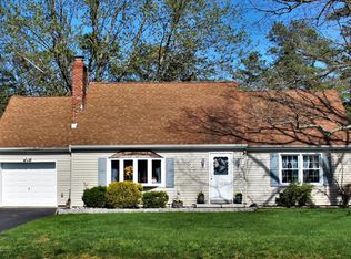 512 Pemberton St, Toms River, NJ 08757