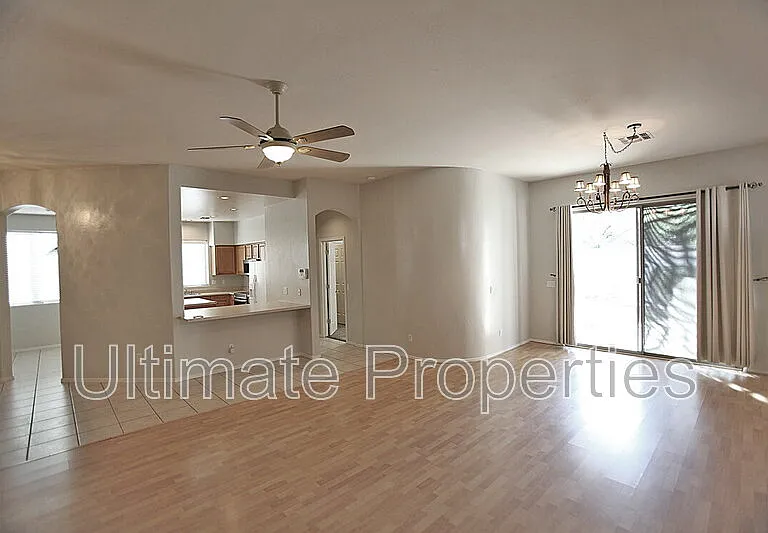 6331 W Pontiac Dr — Photo 8