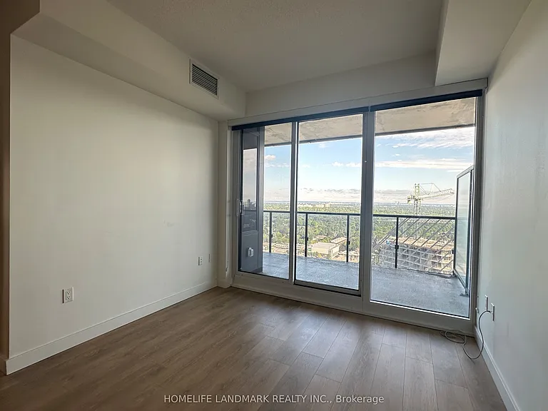 85 McMahon Dr #3307 — Photo 11