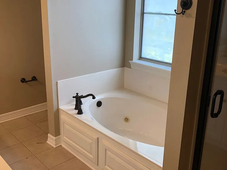 472 Grand Oaks Dr — Photo 16