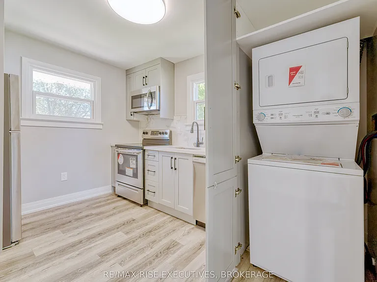 1640 Mary St #1 — Photo 10