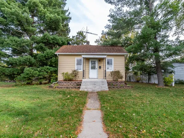 422 Washington STREET, Portage, WI 53901