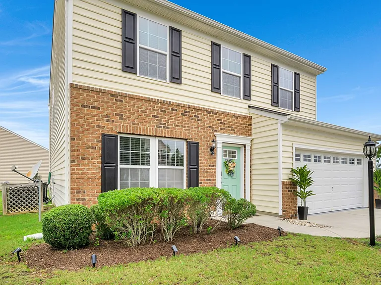 10868 White Dogwood Dr — Photo 3
