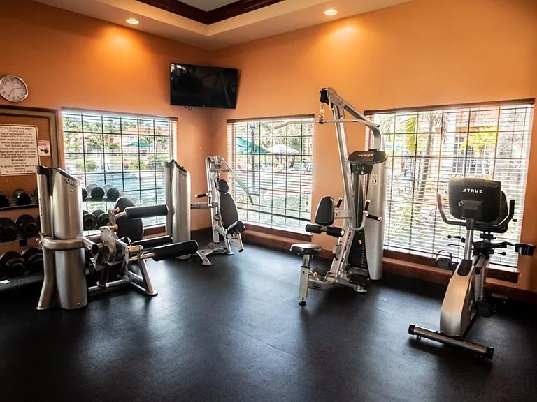1230 Wildwood Lakes Blvd #202 — Photo 43