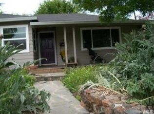 1105 Franquette Ave, Santa Rosa, CA 95405