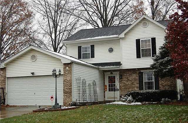 1st image of 803 Lizzie Ln