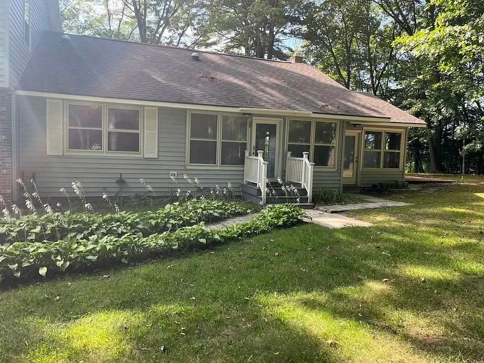 89 Butler Ave
