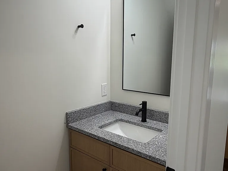 3105 Aaron Ave #B — Photo 6