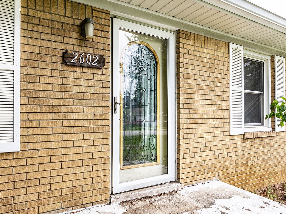 1st image of 2602 E Walker Ave
