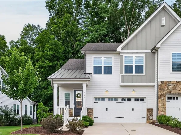5128 Whaitley Ln, Greensboro, NC 27407