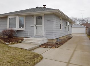 2909 24th Ave, Kenosha, WI 53140