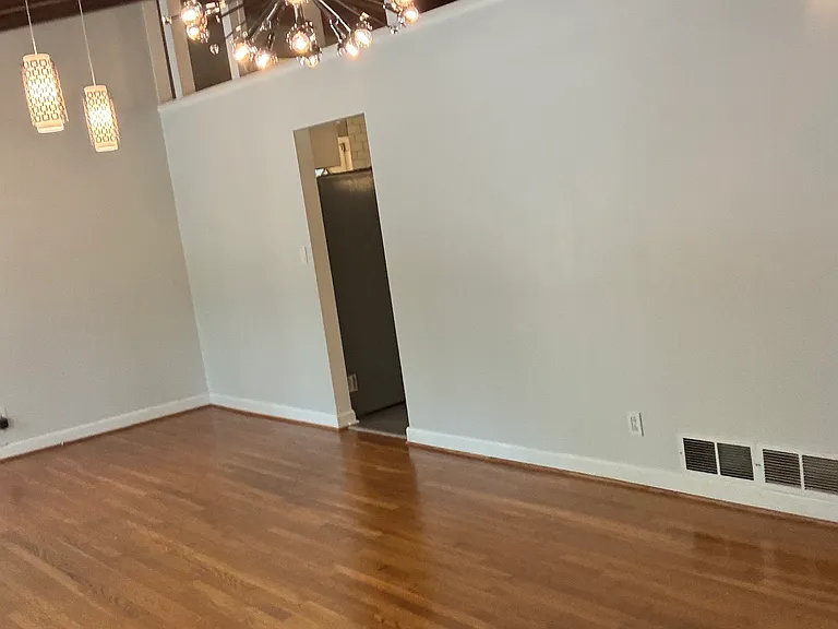 2338 Tanglewood Cir NE — Photo 17