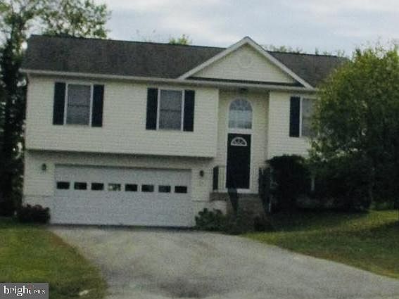 1st image of 19 Hare Ct