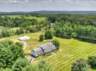 60 Perryville Rd, Pittstown, NJ 08867