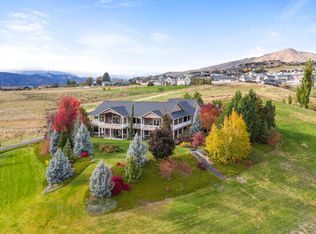 658 Majestic View Dr, Wenatchee, WA 98801