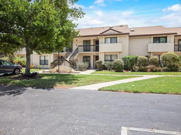 3340 Lucerne Park Drive, Greenacres, FL 33467