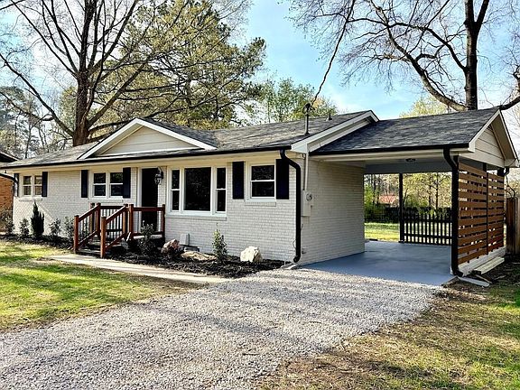 2nd image of 2840 Providence Rd