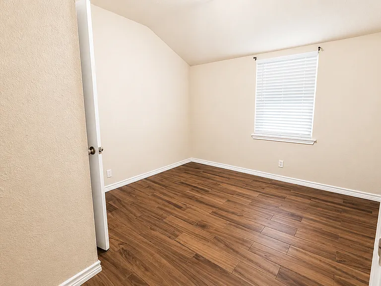 1704 Fairfax Ave #6 — Photo 24