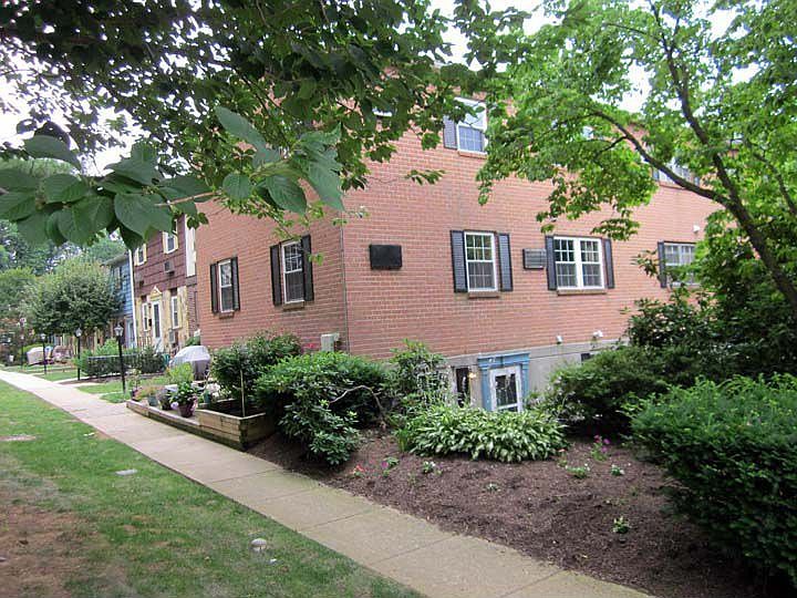 Bldg front
