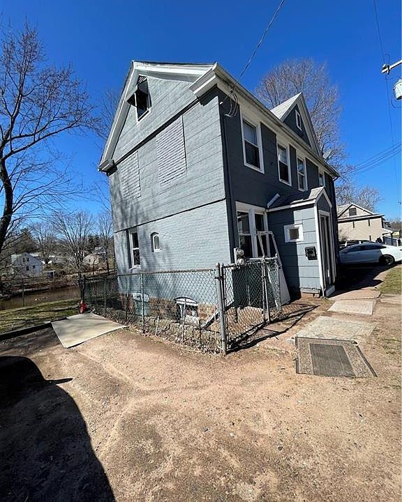 515 E Main St, Middletown, CT 06457 Zillow