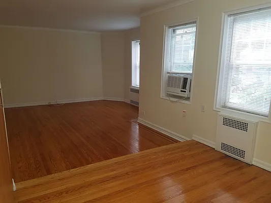 Sold by Benjamin Realty Since 1980 | media 10