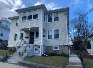 28 Sterling Rd FLOOR 1, Waltham, MA 02451