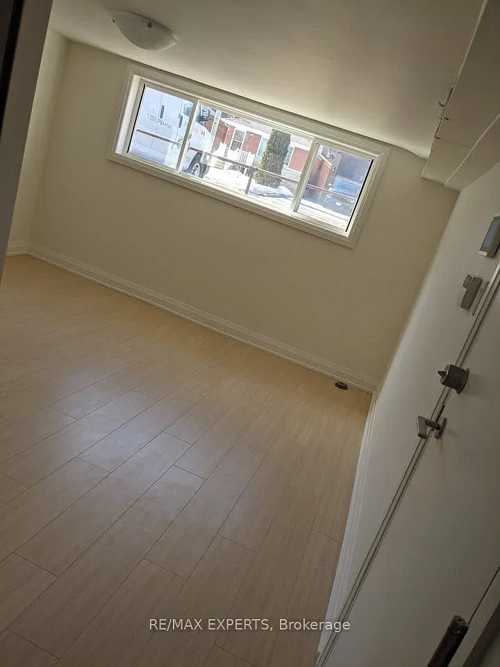 2 bed, $2,100 — Photo 2