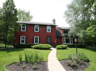 5725 Lake Mendota Dr, Madison, WI 53705