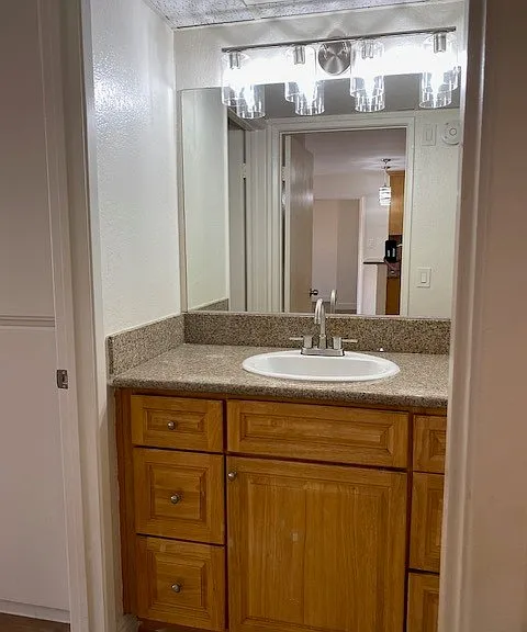 7636 Fulton Ave. — Photo 13