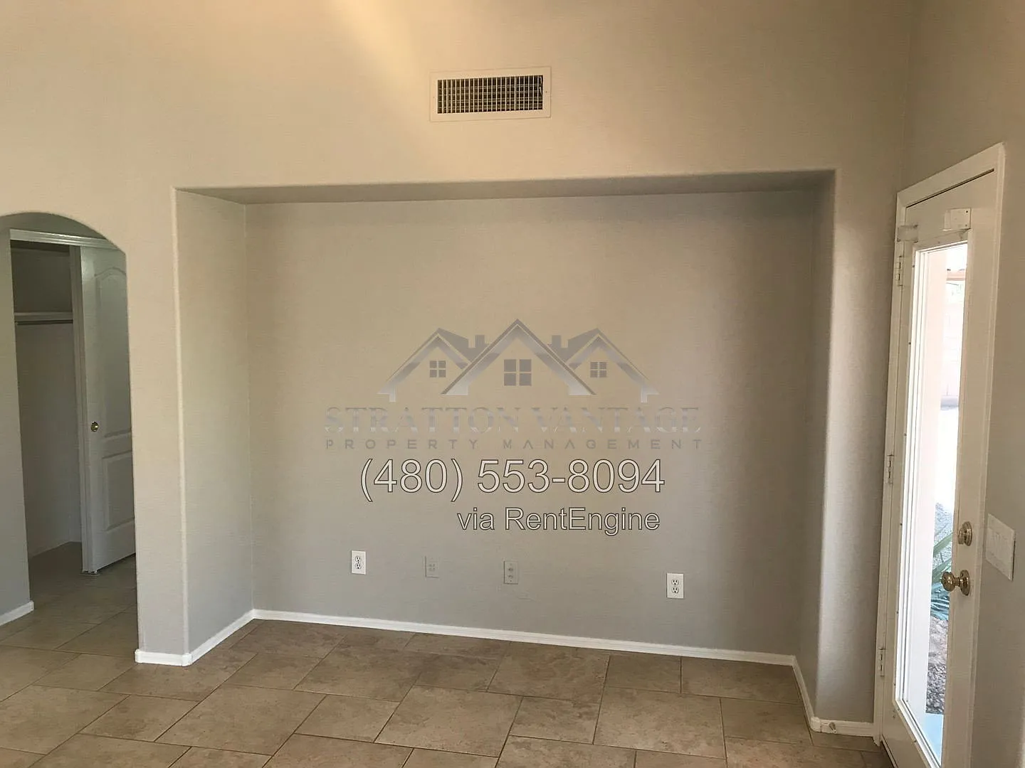 3 bed, 2.0 bath, 1326 sqft, $2,250 — Photo 4