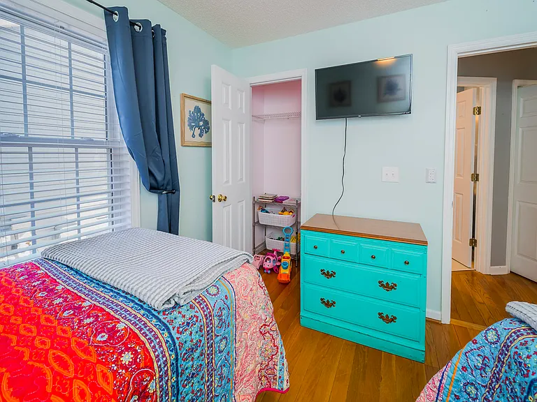 2805 W Oak Island Dr — Photo 19