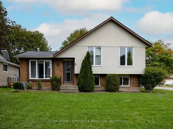 8 Sargint St, Stratford, ON N5A 7E3