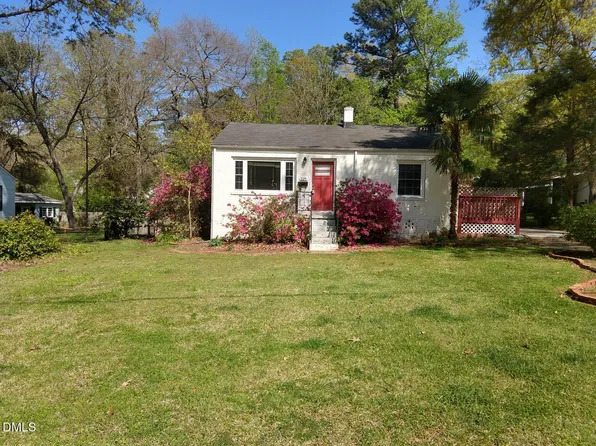 229 Urban Dr, Cary, NC 27511