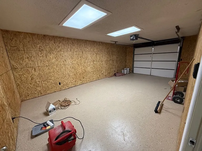 115 W Ash St — Photo 14