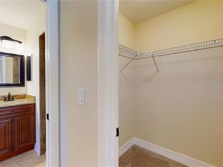 4851 Kennett St — Photo 31