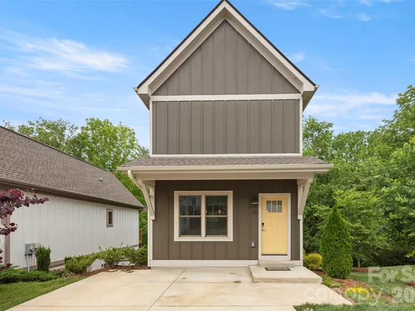 52 Wheeler Rd, Weaverville, NC 28787