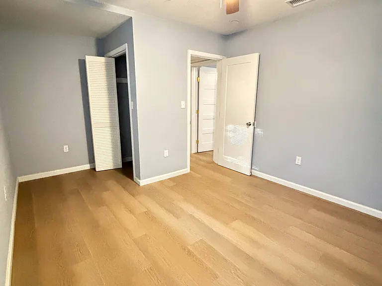 3915 N 9th Ave — Photo 11