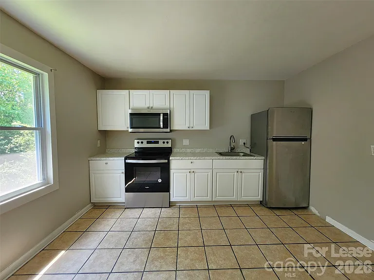 667 Faith Dr SW — Photo 5
