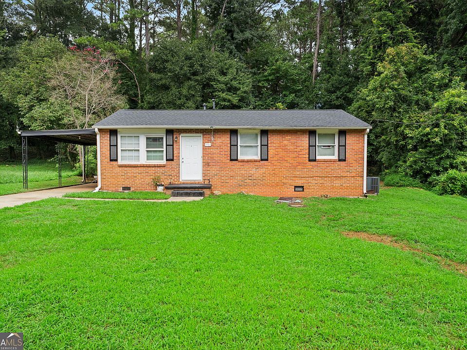 1st image of 376 Cologne Dr SE