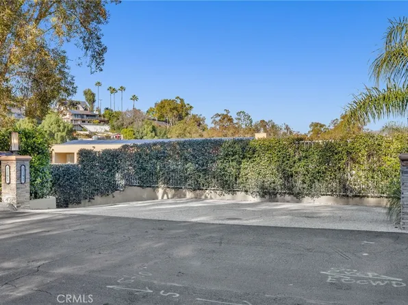 2191 E Lemon Heights Dr, North Tustin, CA 92705