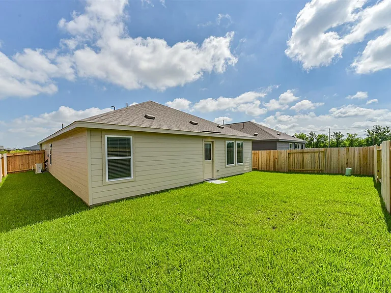 648 Burlina Rd — Photo 31
