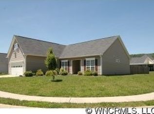 218 Meadow Pathway Dr, Fletcher, NC 28732